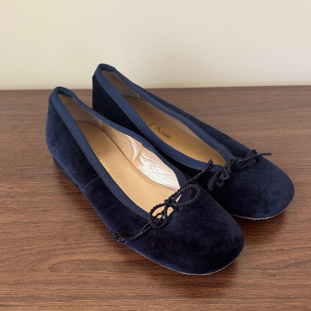 Papo d’Anjo Classic Velvet Blue Girls’ Leather flats, Size 34 EU, 3 US